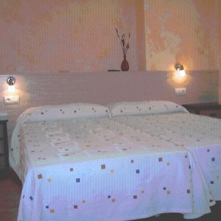 Hostal Valle Del Iregua Albelda De Iregua Rom bilde